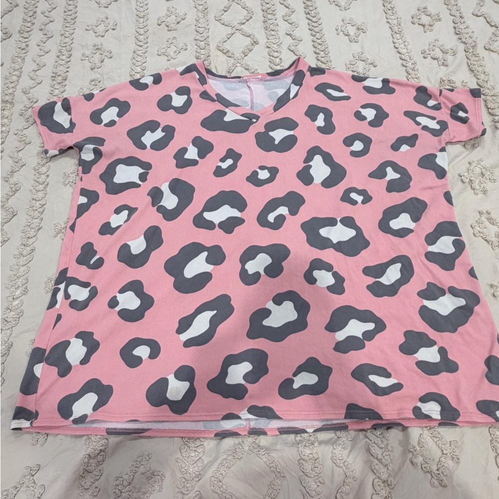 Pink Leopard Print Short Sleeve Tee